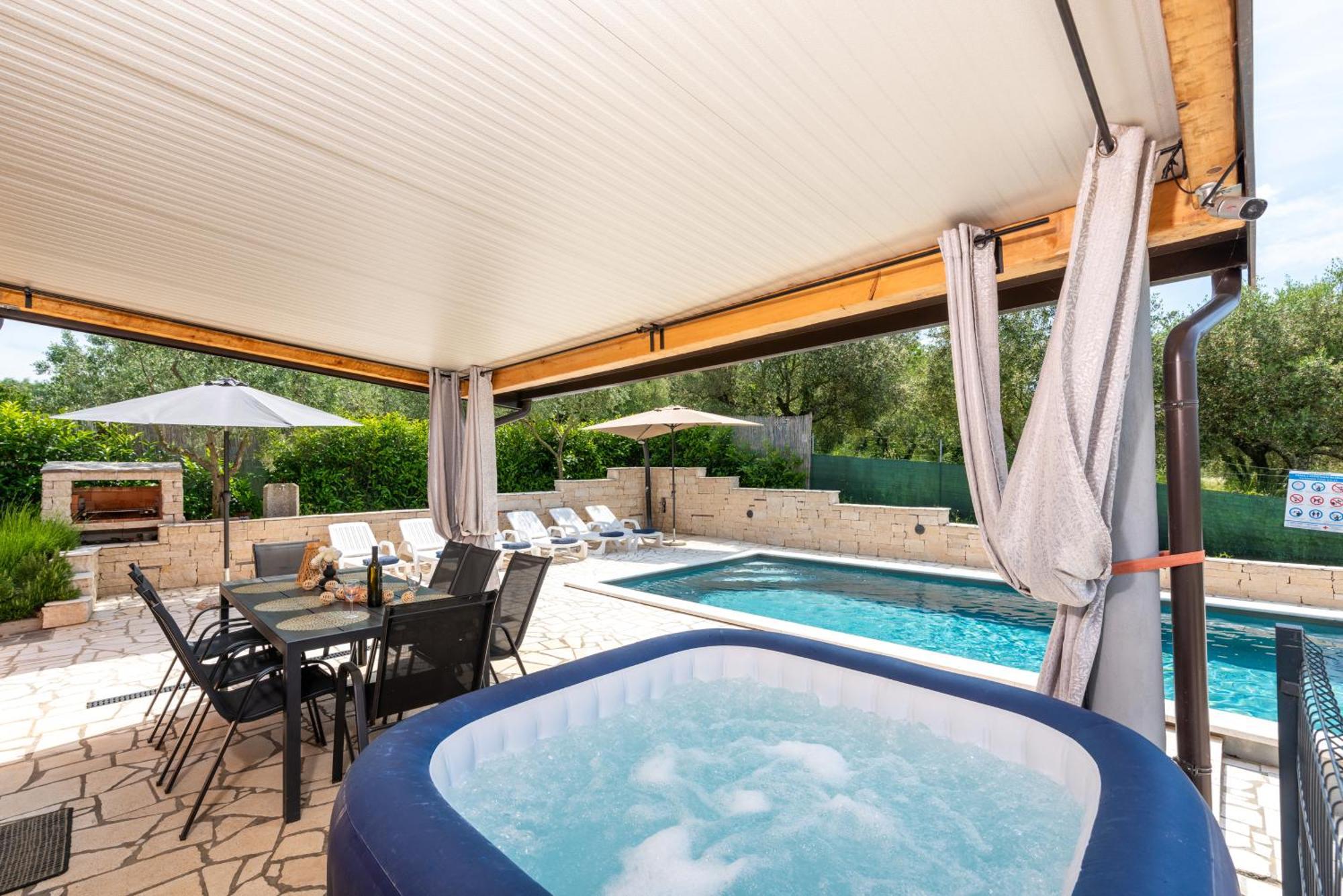 Villa Pendolina With Private Pool Buje Exterior foto